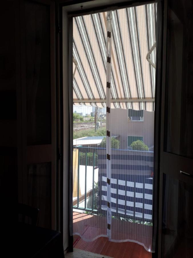 A Cento Metri Dal Mare Villa Senigallia Exterior photo
